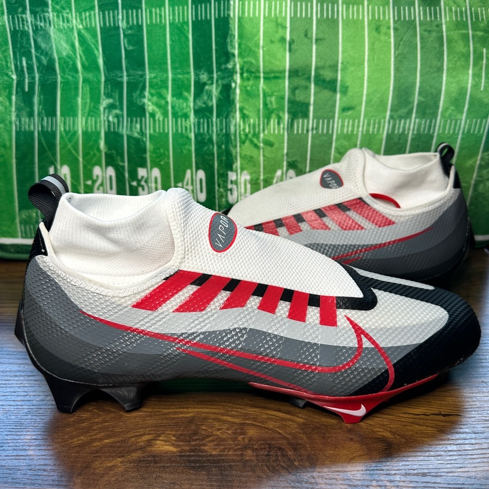 Nike Vapor Edge Pro 360 Cleats DQ3670-061 Black University Red Football Cleats
